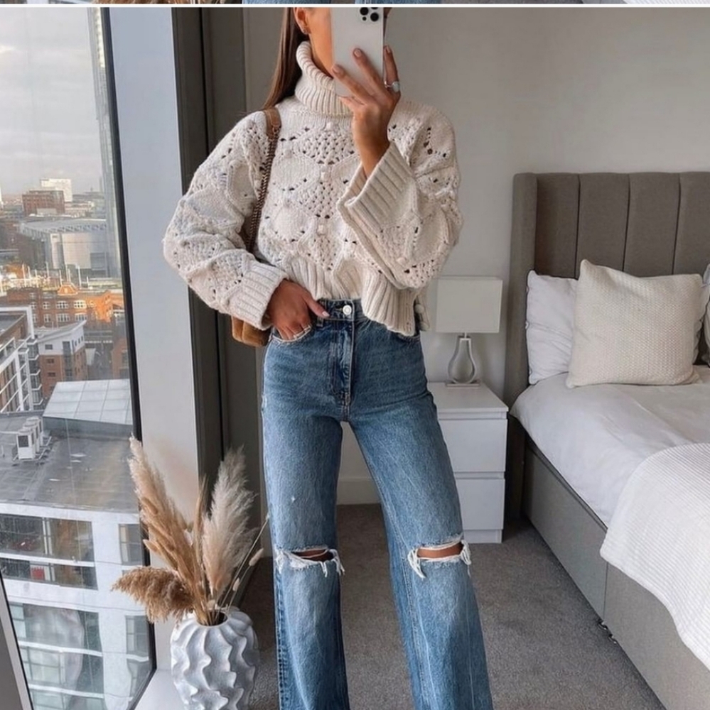 Zara * Cable Knit Sweater With Buttoned Cuffs - Picture 8 of 16